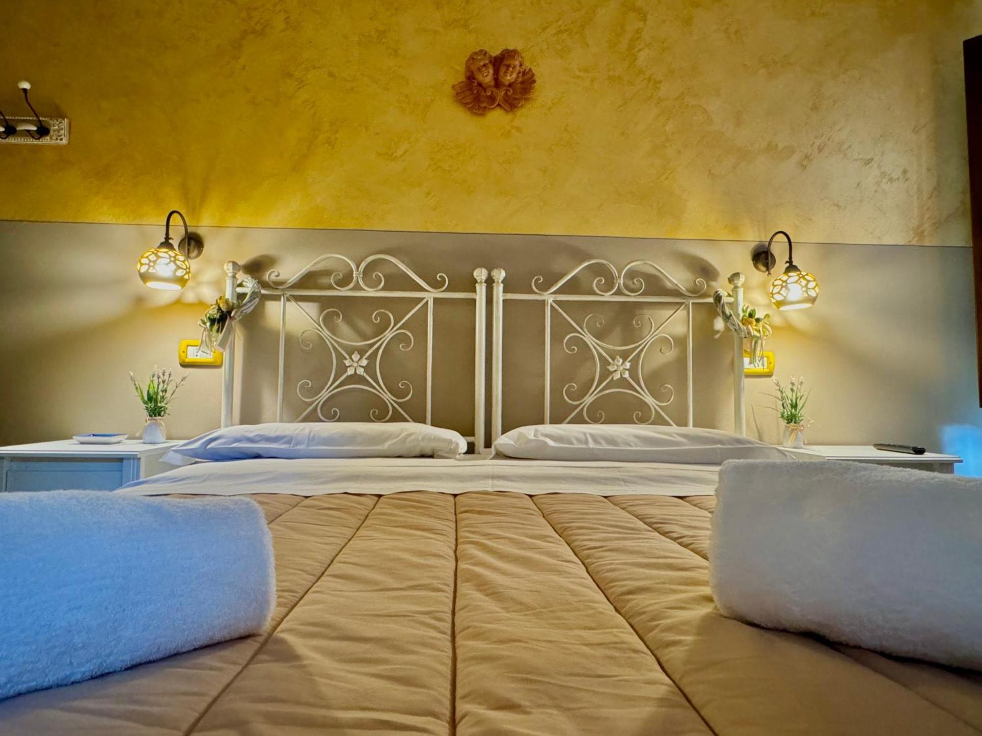 Domus Angeli Hotell Assisi Eksteriør bilde