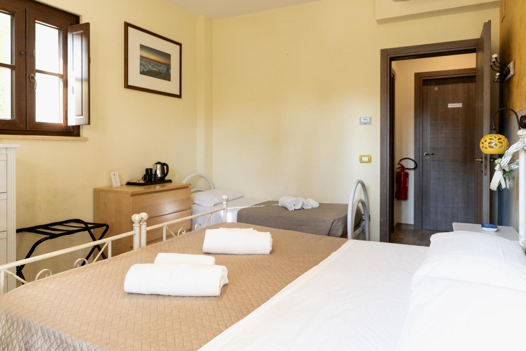 Domus Angeli Hotell Assisi Eksteriør bilde
