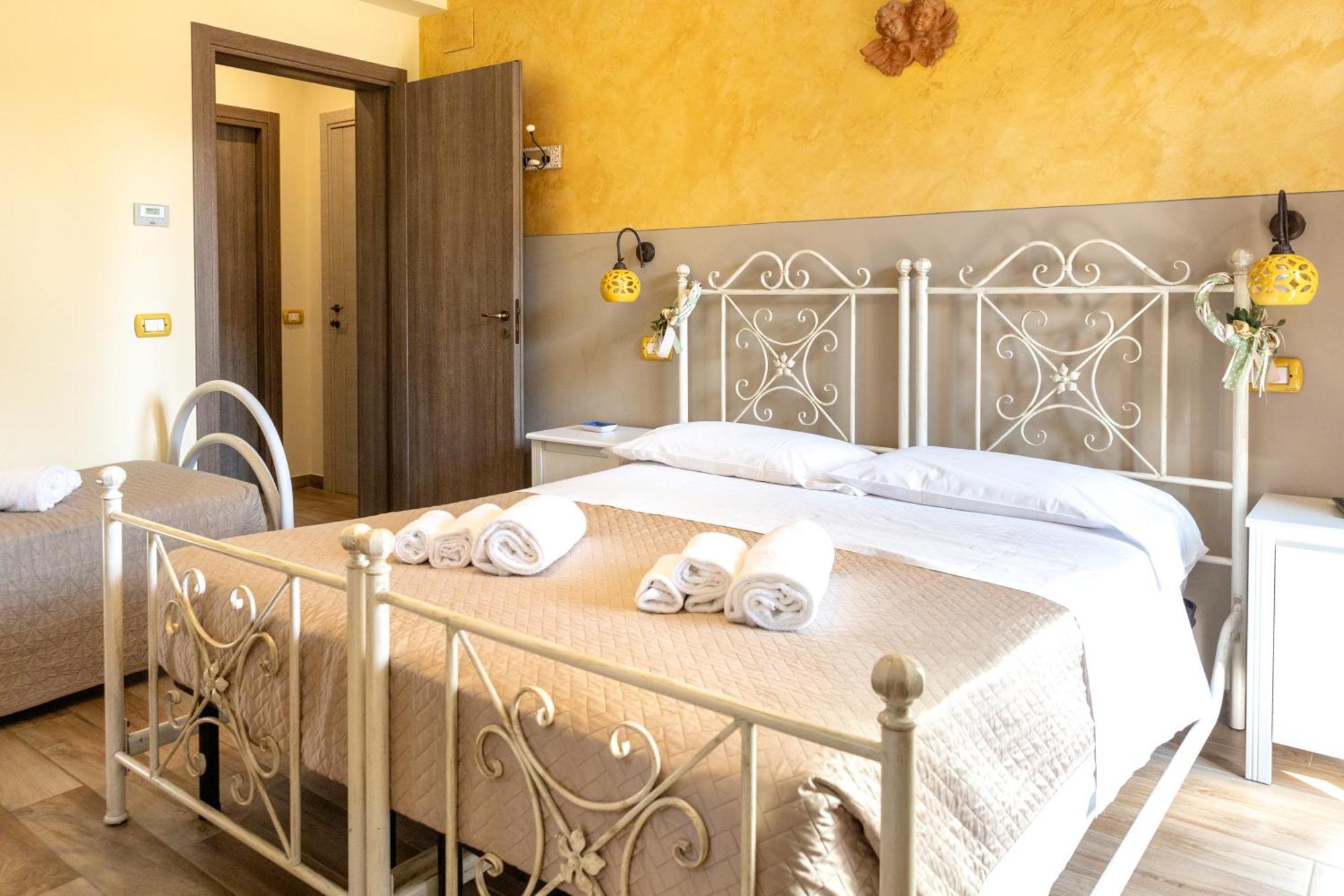 Domus Angeli Hotell Assisi Eksteriør bilde