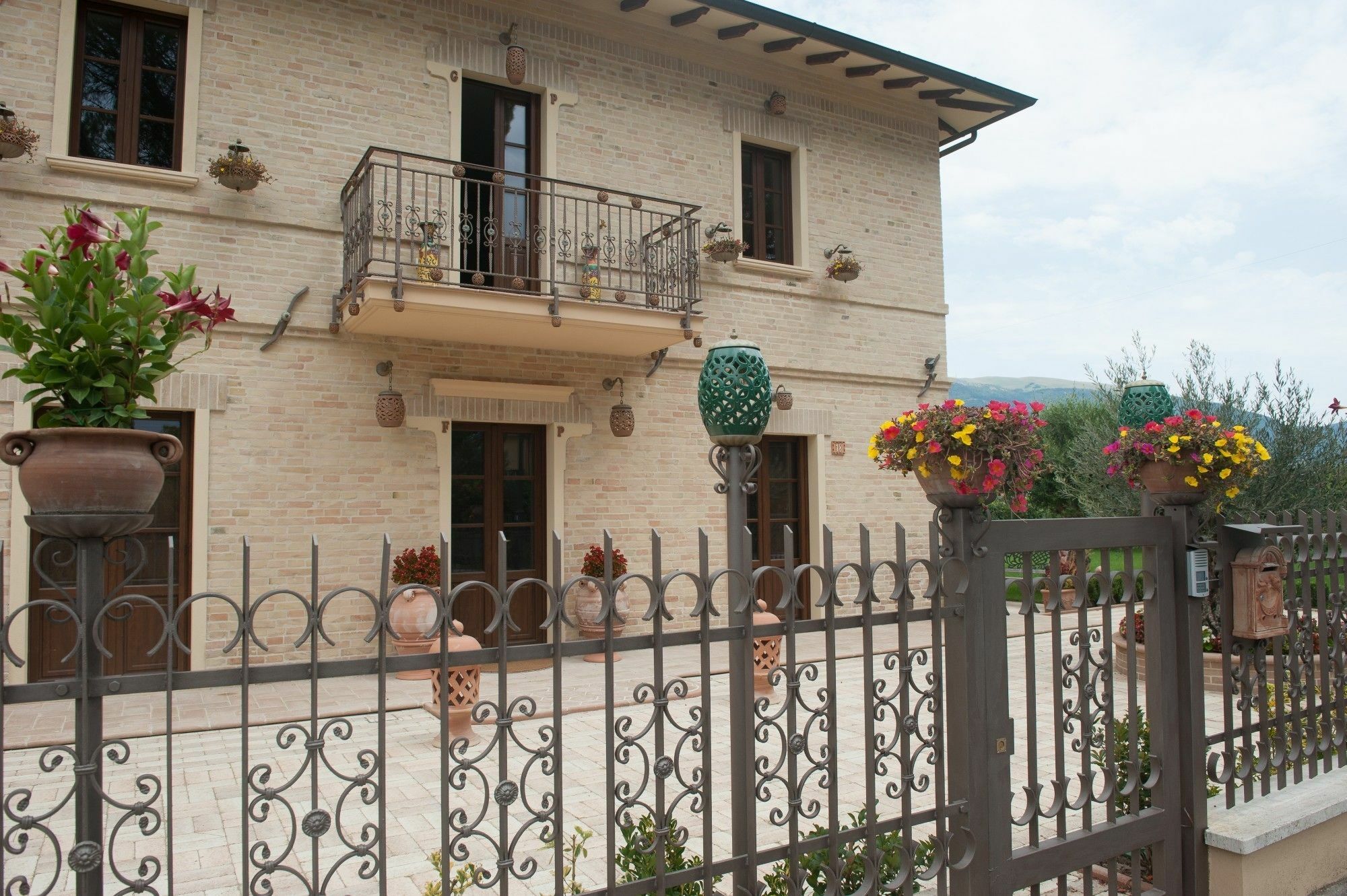 Domus Angeli Hotell Assisi Eksteriør bilde